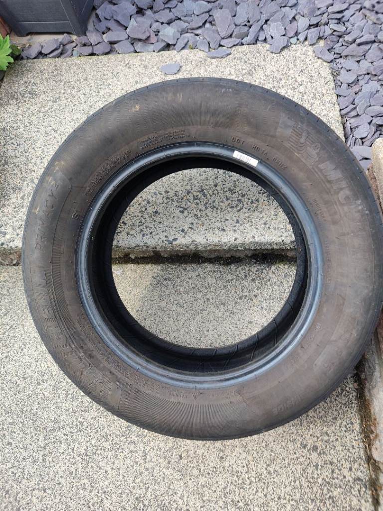 Part worn 195 65 R 15 Michelin Primacy tyre