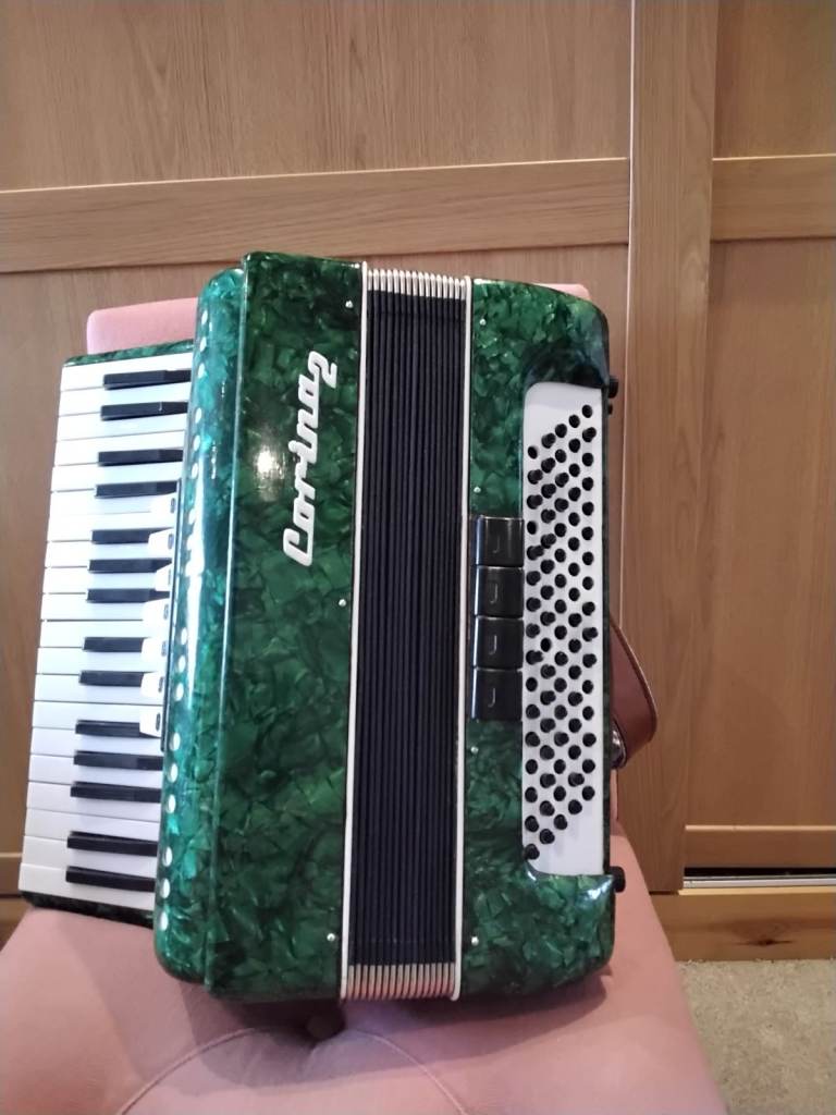 image for CORINA 80 bass accordion