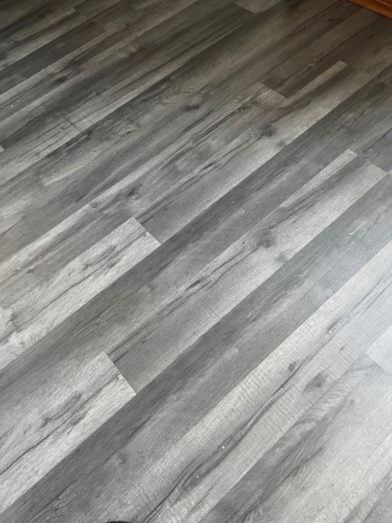 Flooring grey 
