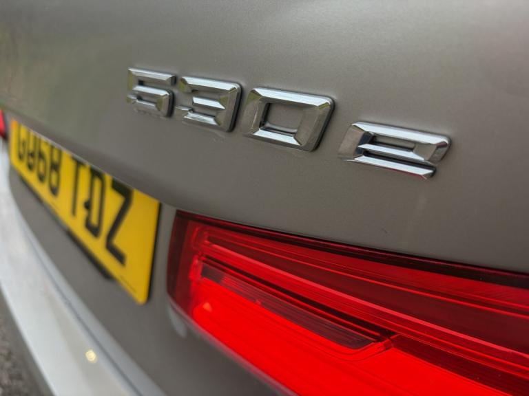 BMW 5 SERIES 2.0 530e SE Saloon 2018