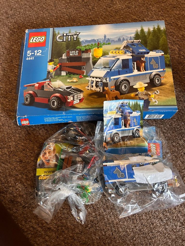 LEGO City Police dog van and gold mine 4441