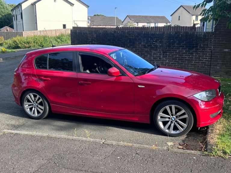 BMW, 1 SERIES, Hatchback, 2010, Manual, 1995 (cc), 5 doors