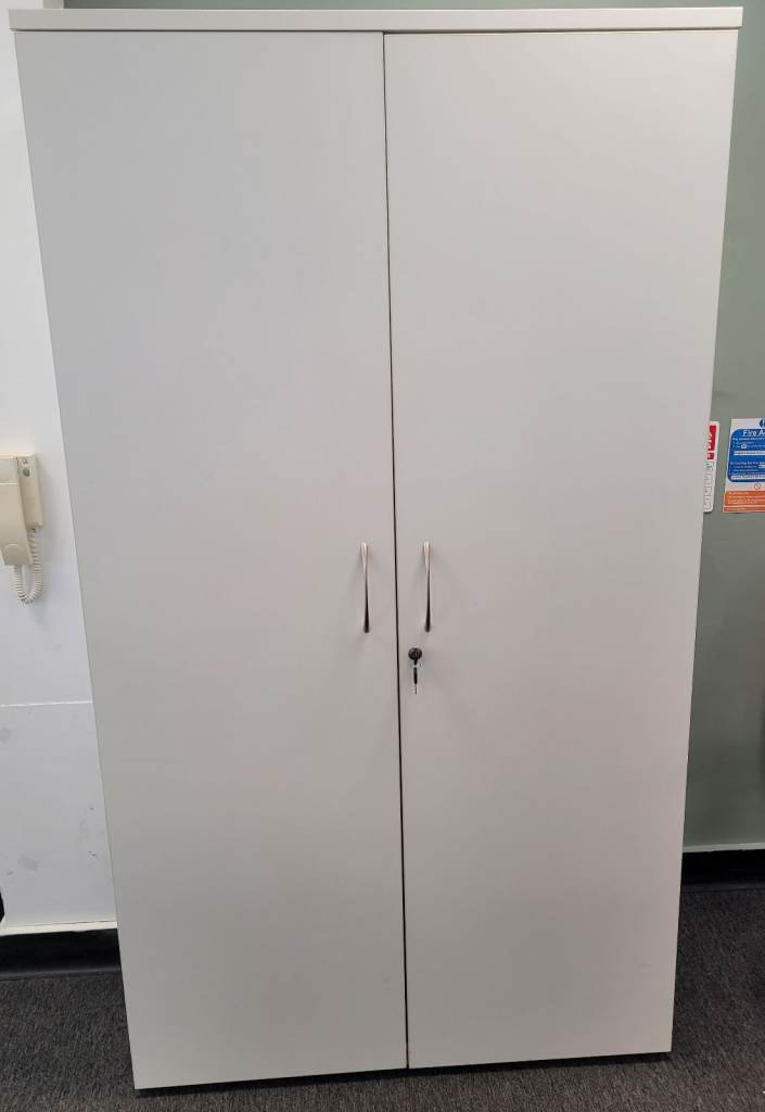 Solid Sturdy White Double Door Cupboard/Wardrobe 1800mm high x 1020mm wide x 535mm deep, 1 shelf.