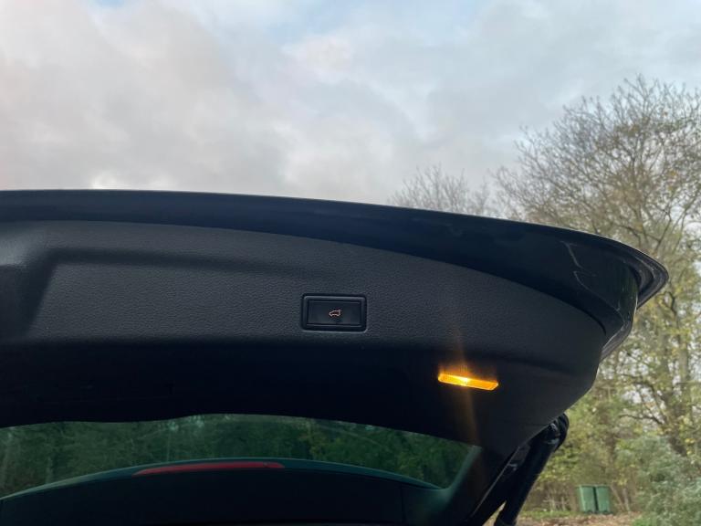 2025 Volkswagen Sharan SE Bluemotion Tech TSI Mpv Petrol Automatic