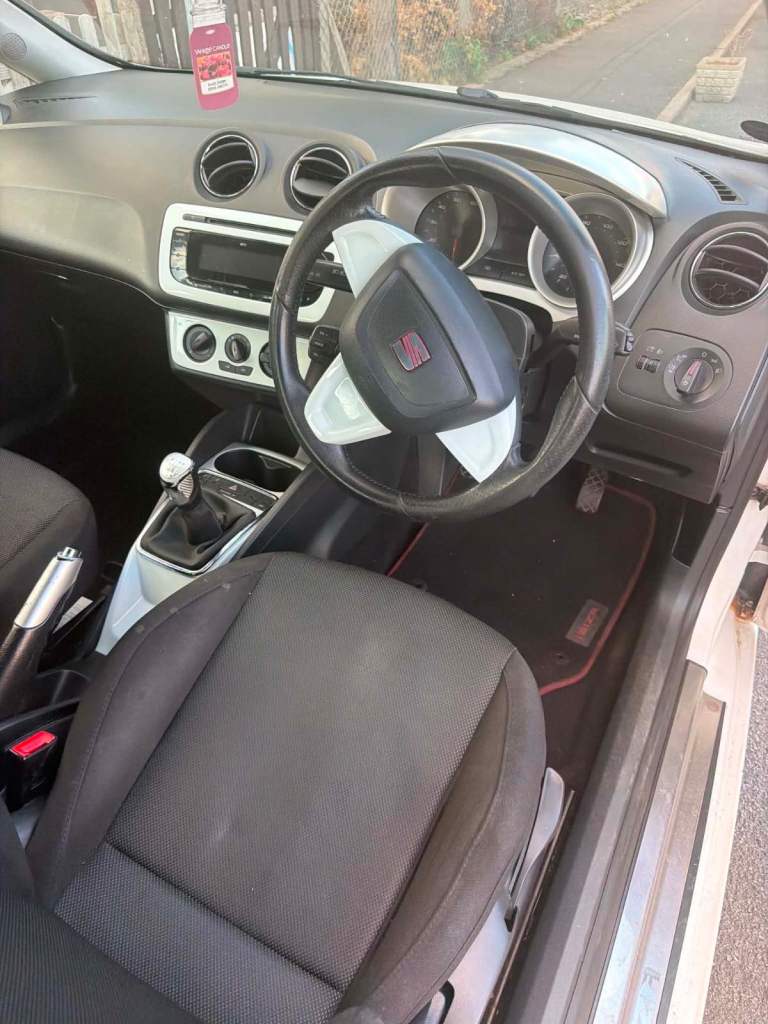 Seat, IBIZA, Hatchback, 2009, Manual, 1390 (cc), 3 doors