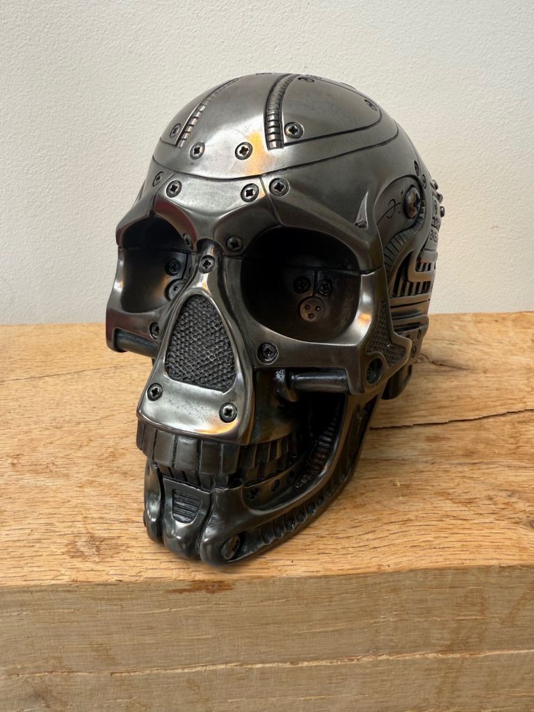 Skull Bust Head Prop Curio Design Clinic Techno Head Skull Metallic Rare 2.5kg 
