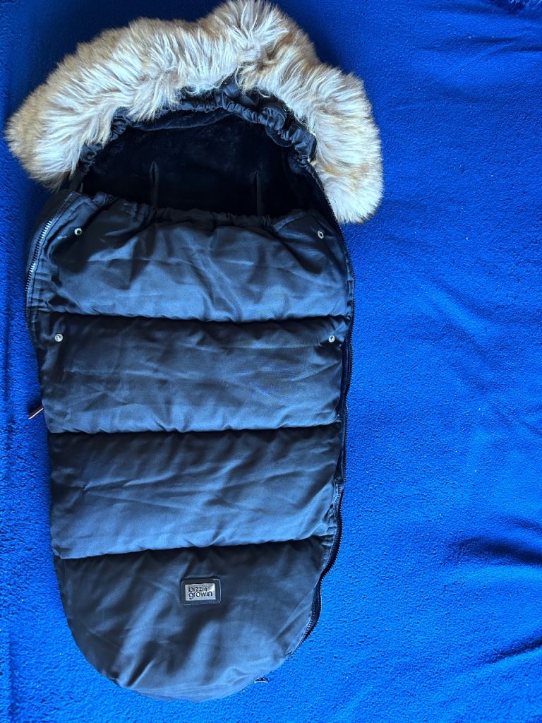 Footmuff (universal for strollers/prams)