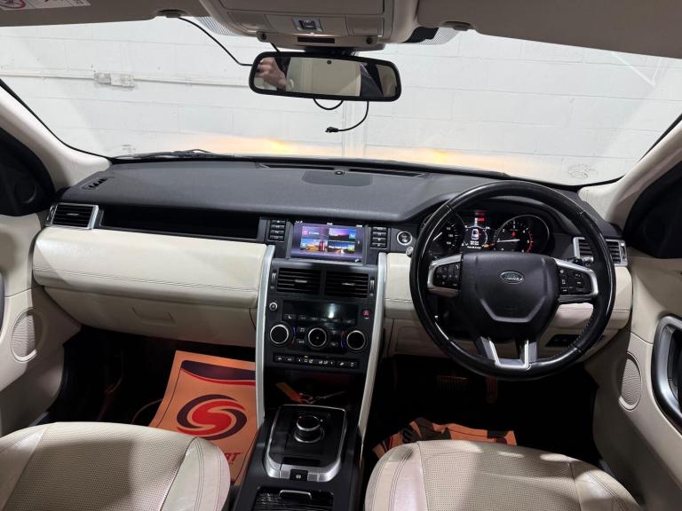 2017 Land Rover Discovery Sport 2.0 TD4 HSE Luxury Auto 4WD Euro 6 (s/s) 5dr ESTATE Diesel Automatic