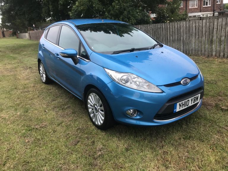 FORD FIESTA 1.6 Titanium 5 DOOR 