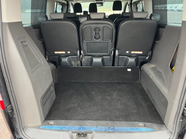2021 Ford Tourneo Custom 320 TITANIUM ECOBLUE 9 SEATER Minibus Diesel/Ele Manual