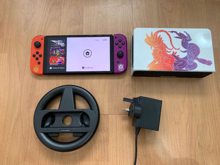 Nintendo Switch OLED Pokemon Edition