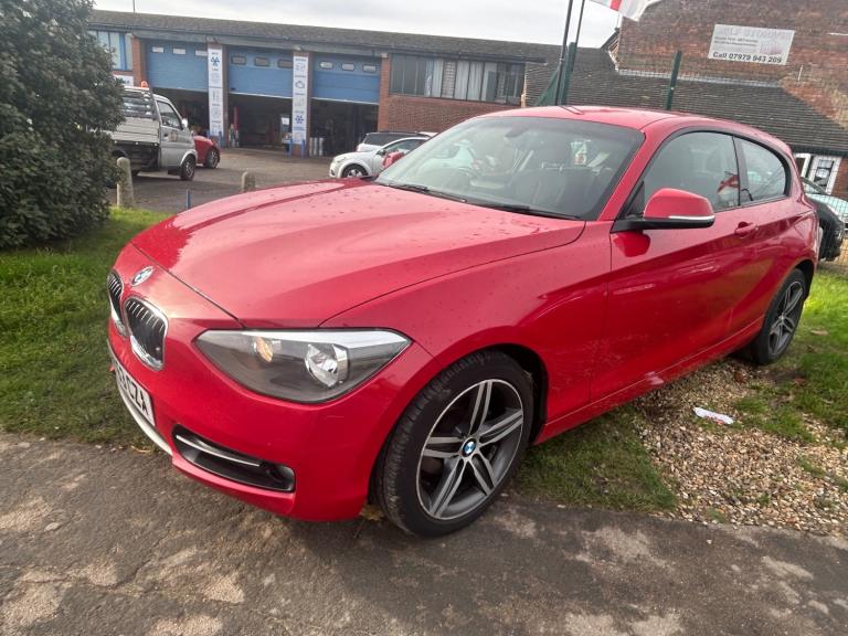 image for 2013 BMW 1 Series 116i Sport 3dr HATCHBACK Petrol Manual