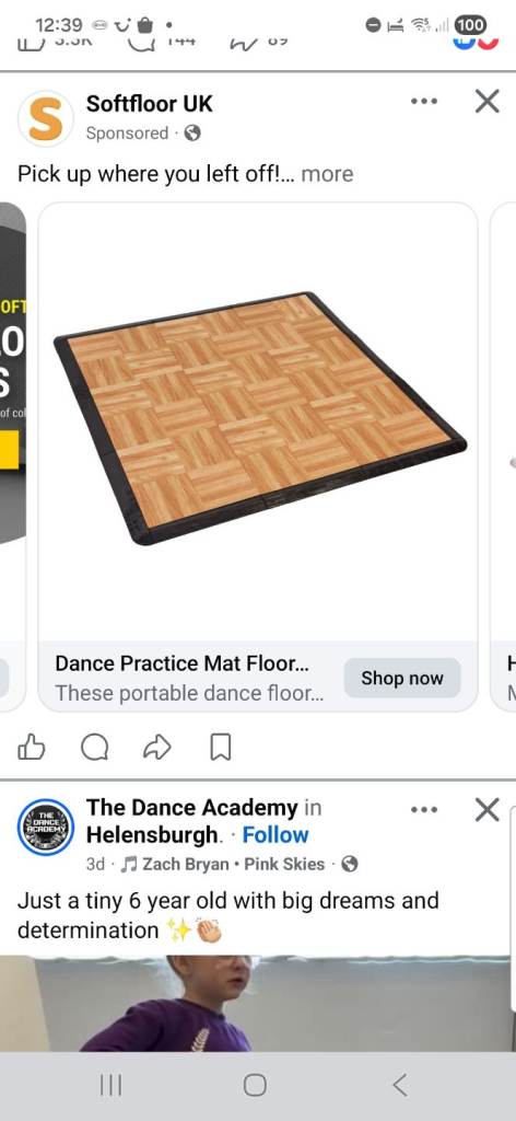 Snaplock portable dance flooring