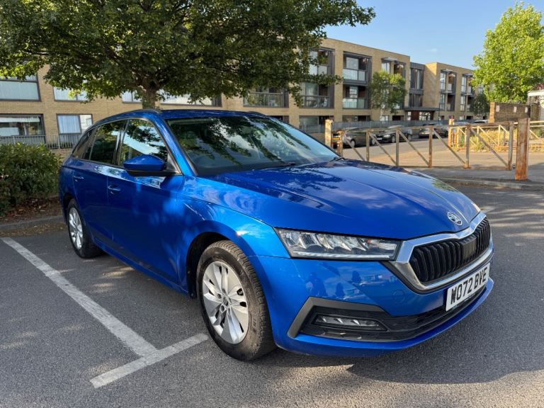 Skoda, OCTAVIA, Estate, 2023, Semi-Auto, 999 (cc), 5 doors
