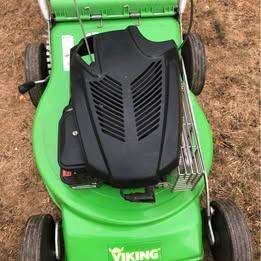 VIKING Green Lawn Mower - Good Condition
