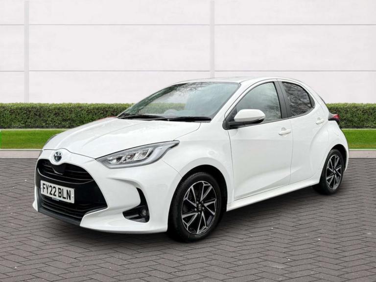 2022 Toyota Yaris 1.5 Yaris Design HEV CVT 5dr Hatchback Hybrid Automatic