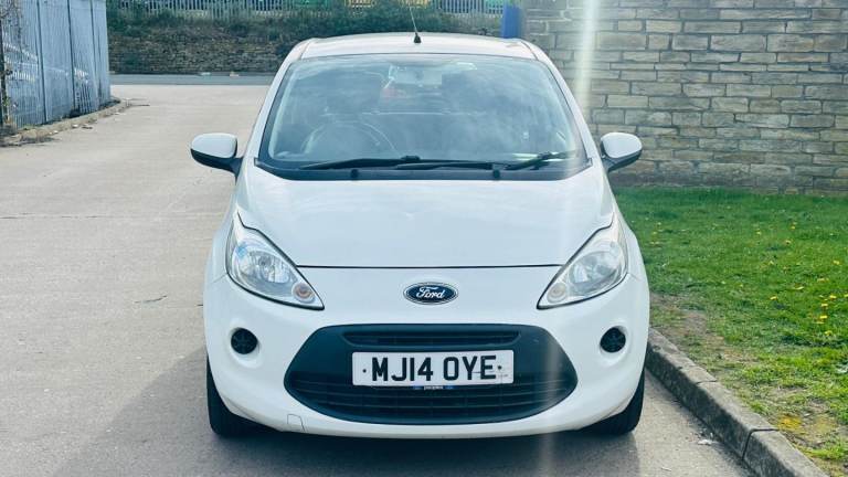 Ford, KA, Hatchback, 2014, Manual, 1242 (cc), 3 doors