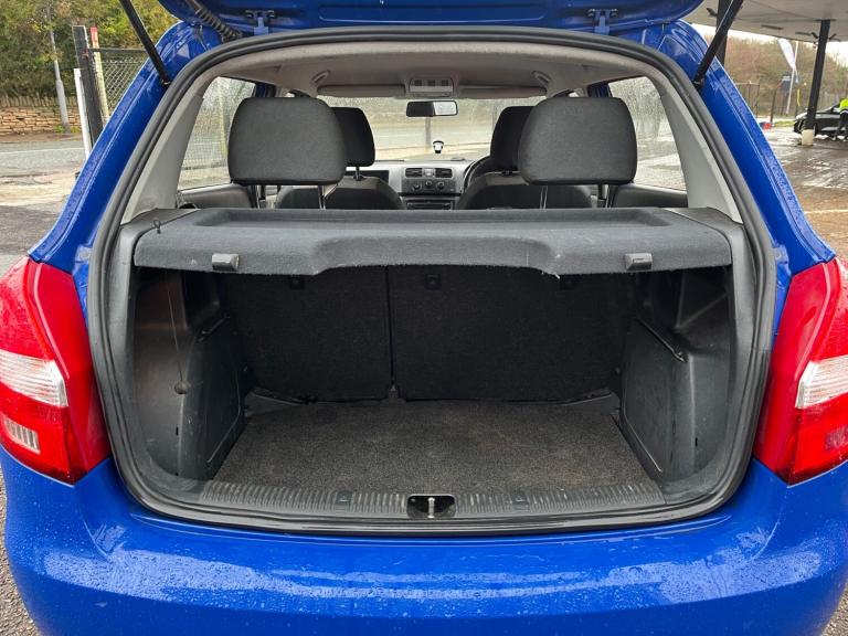 2009 Skoda Fabia 1.2 1 5dr HATCHBACK Petrol Manual