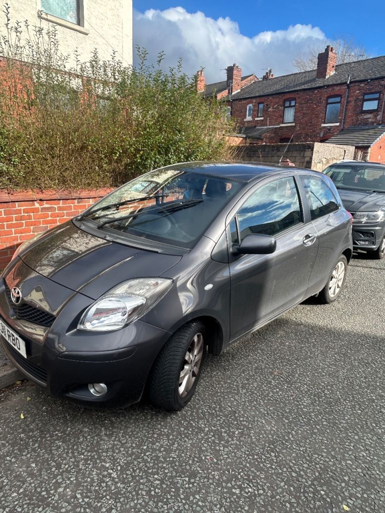 Toyota, YARIS, Hatchback, 2011, Manual, 1329 (cc), 3 doors