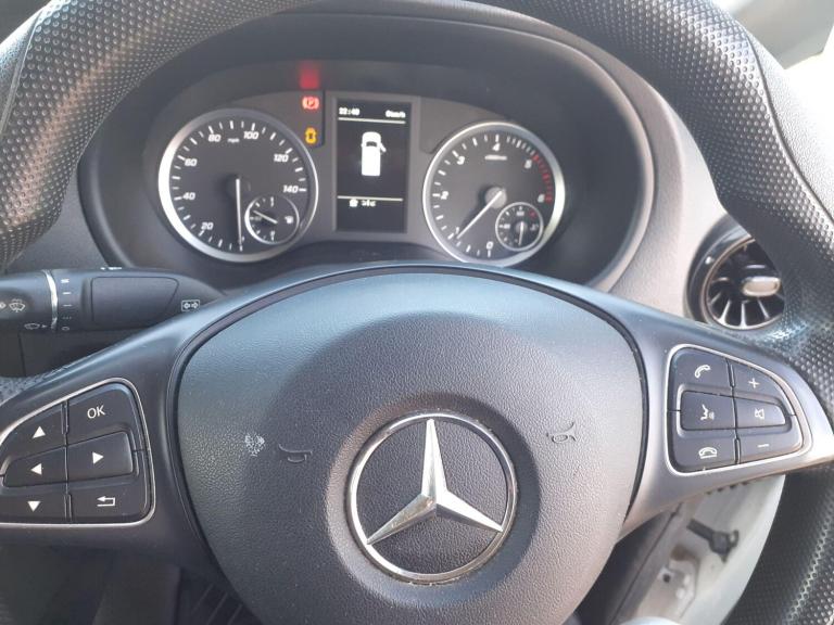 2021 Mercedes-Benz Vito 110CDI Progressive Van PANEL VAN DIESEL Manual