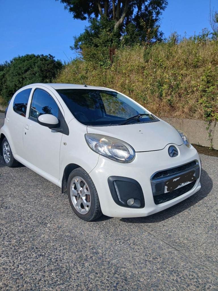 Citroen, C1, Hatchback, 2013, Manual, 998 (cc), 5 doors