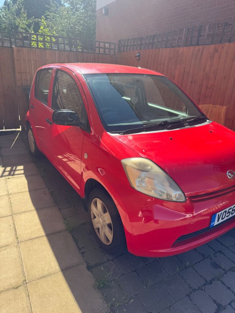 Daihatsu, SIRION, Hatchback, 2006, Manual, 998 (cc), 5 doors