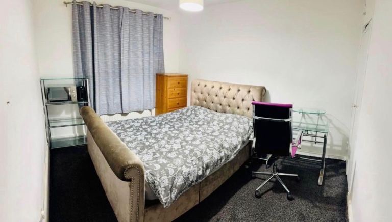 Double Room / All bills included 