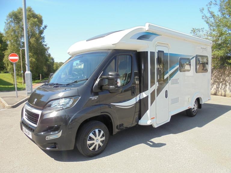 2014 64 BAILEY APPROACH AUTOGRAPH 625 2 BERTH REAR LOUNGE# JUST 25872 MLS #