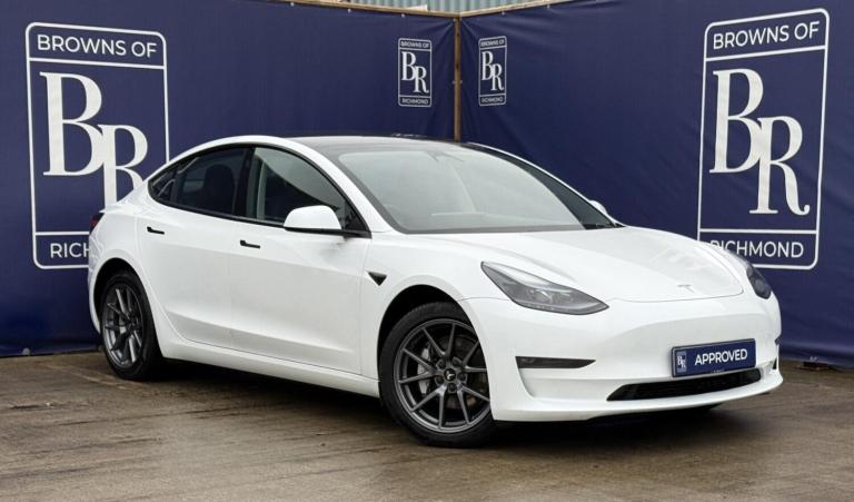2022 Tesla Model 3 (Dual Motor) Long Range Saloon 4dr Electric Auto 4WDE (346 ps) Saloon Electric...