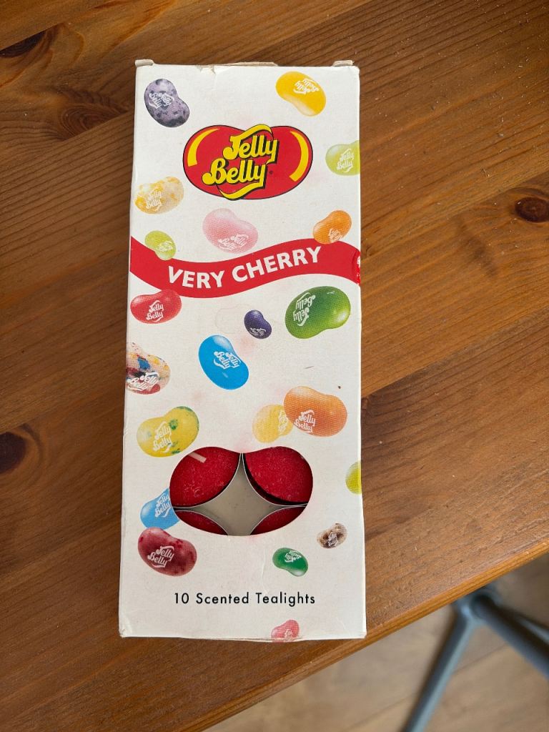 Jelly Belly Very Cherry Scented Tealights - New Pack of 10