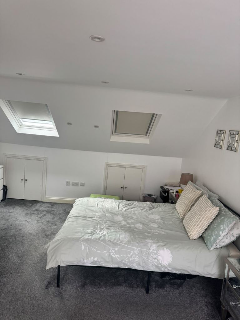 Room to rent 