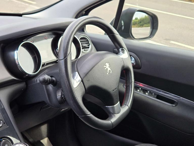 2015 Peugeot 3008 1.6 3008 Active Blue HDi S/S 5dr SUV Diesel Manual