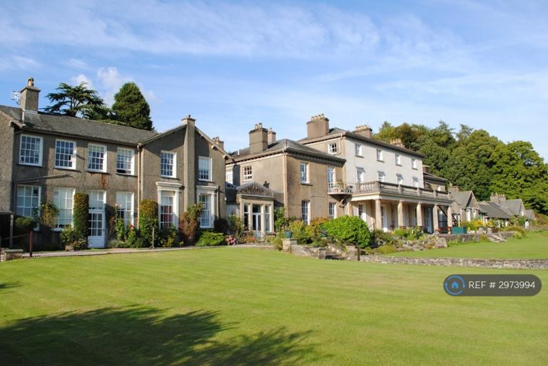 2 bedroom flat in Calgarth Park, Windermere, LA23 (2 bed) (#2973994)
