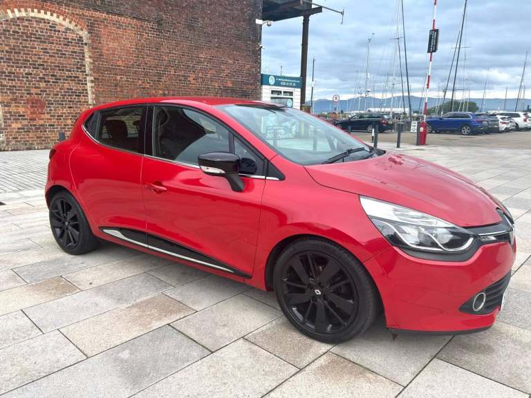 2015 Renault Clio 1.5 dCi 90 Dynamique S MediaNav Energy 5dr HATCHBACK DIESEL Manual