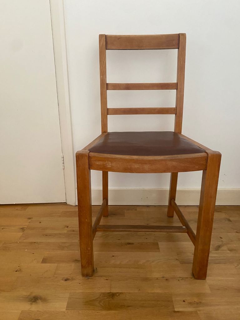 3 chairs 