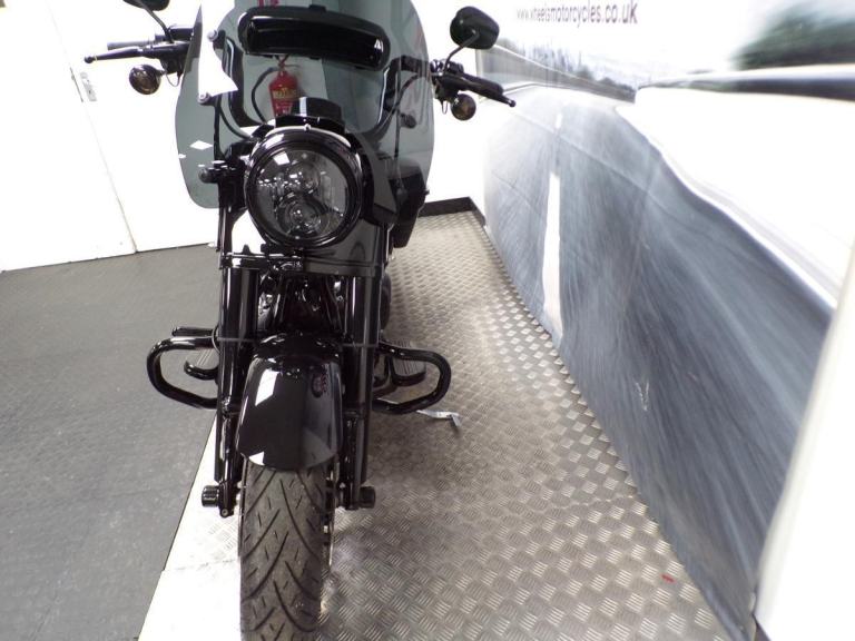 2023 HARLEY-DAVIDSON ROAD KING SPECIAL WITH ONLY 8362 MILES FROM NEW