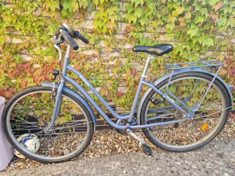 Ladies bike Decathlon size medium - Free