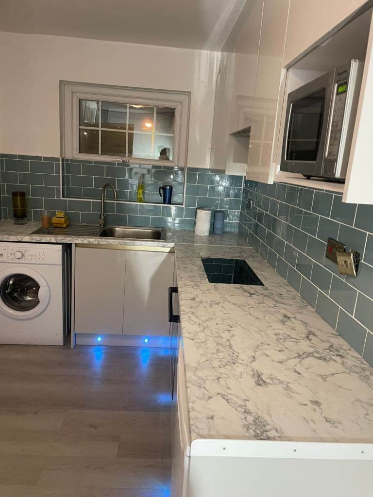 Stylish 1-Bed Edgbaston Flat ,Newly Refurbished