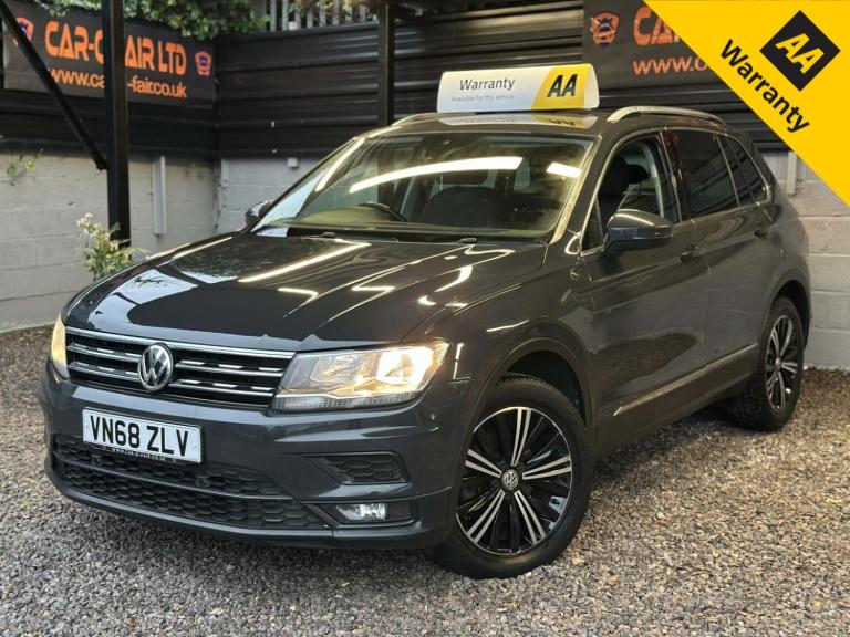 VOLKSWAGEN TIGUAN 2.0 TDI SE Navigation Grey Manual Diesel 2018+SAT-NAV+P-SENSOR