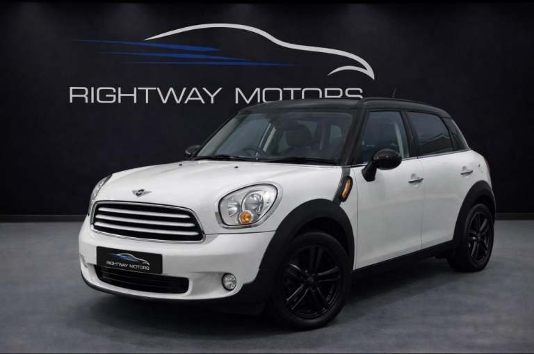 2010 MINI Countryman 1.6 Cooper SUV 5dr Petrol Manual Euro 5 (s/s) (122 ps) HATCHBACK Petrol Manual