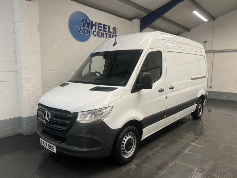 2024 Mercedes-Benz Sprinter 3.5t H1 Premium Van PANEL VAN DIESEL Manual