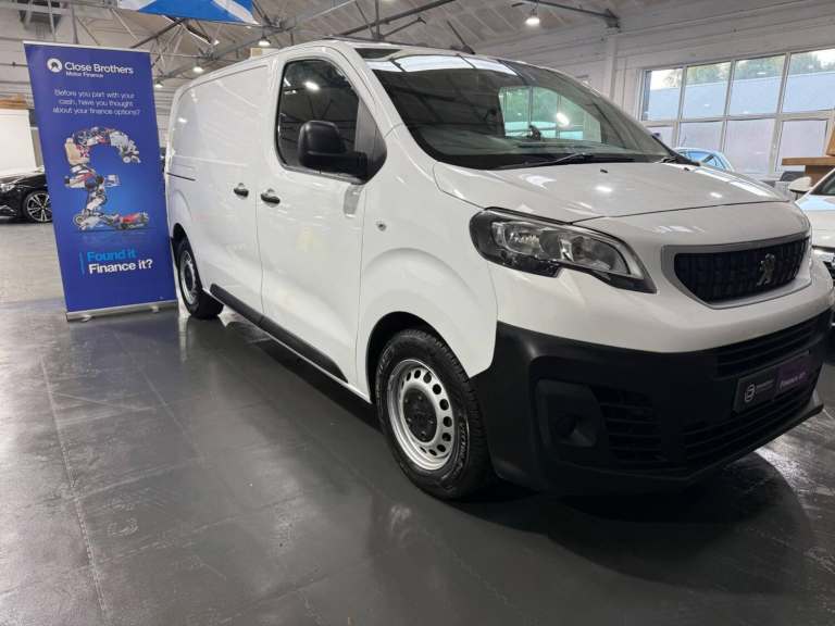 2020 Peugeot Expert 2.0 BlueHDi 1400 Professional Standard Panel Van MWB Euro 6 (s/s) 6dr PANEL V...
