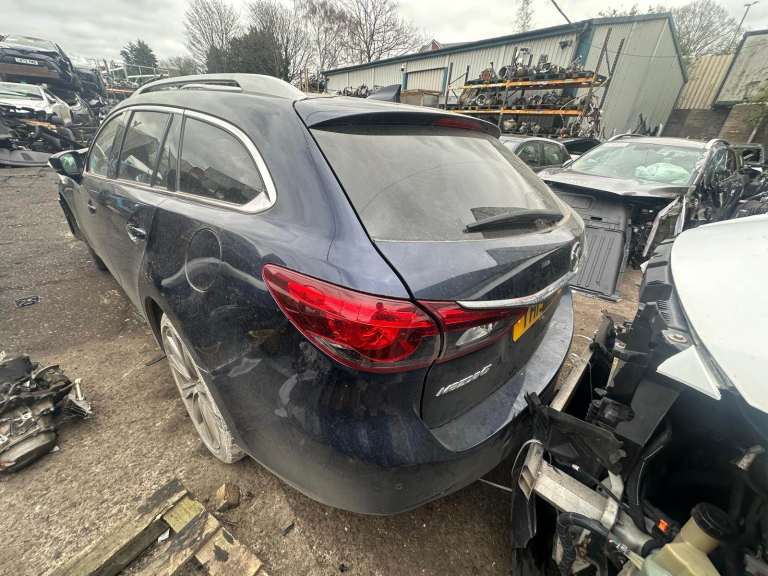 2019 MAZDA 6 2.5 GT SPORT NAV+ 5DR AUTO BREAKING FOR PARTS