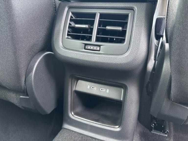 2025 SEAT Ateca 1.0 TSI 115 SE Technology 5dr Estate PETROL Manual