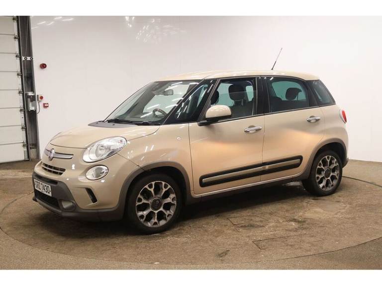 2013 Fiat 500L 1.4 Trekking 5dr MPV PETROL Manual