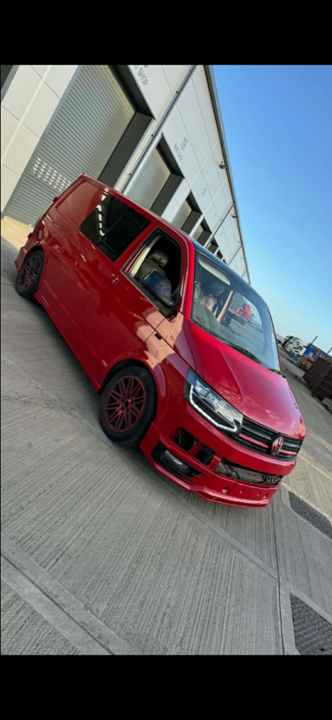 VW TRANSPORT CAMPER VAN REASY TO GO ABSOLUTELY MINTER £8500