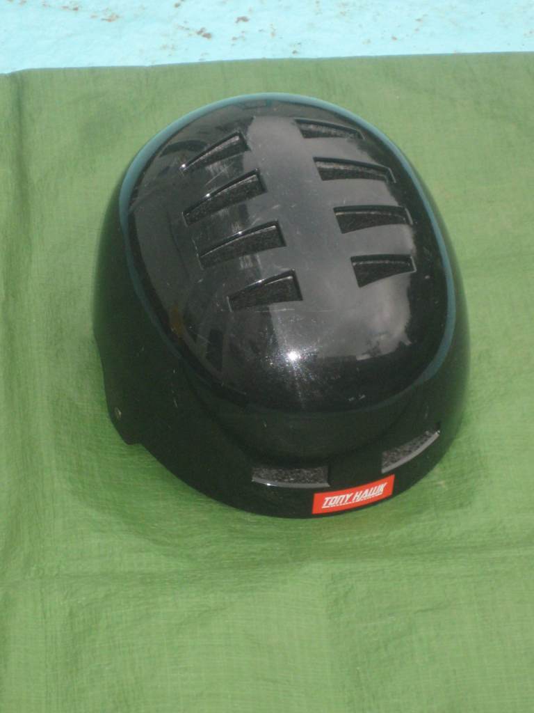 Tony Hawk Size 48 to 51 cm Safety Helmet for a Child: £5.00