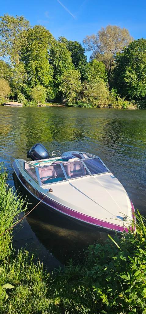 175hp speedboat day boat river sea day out
