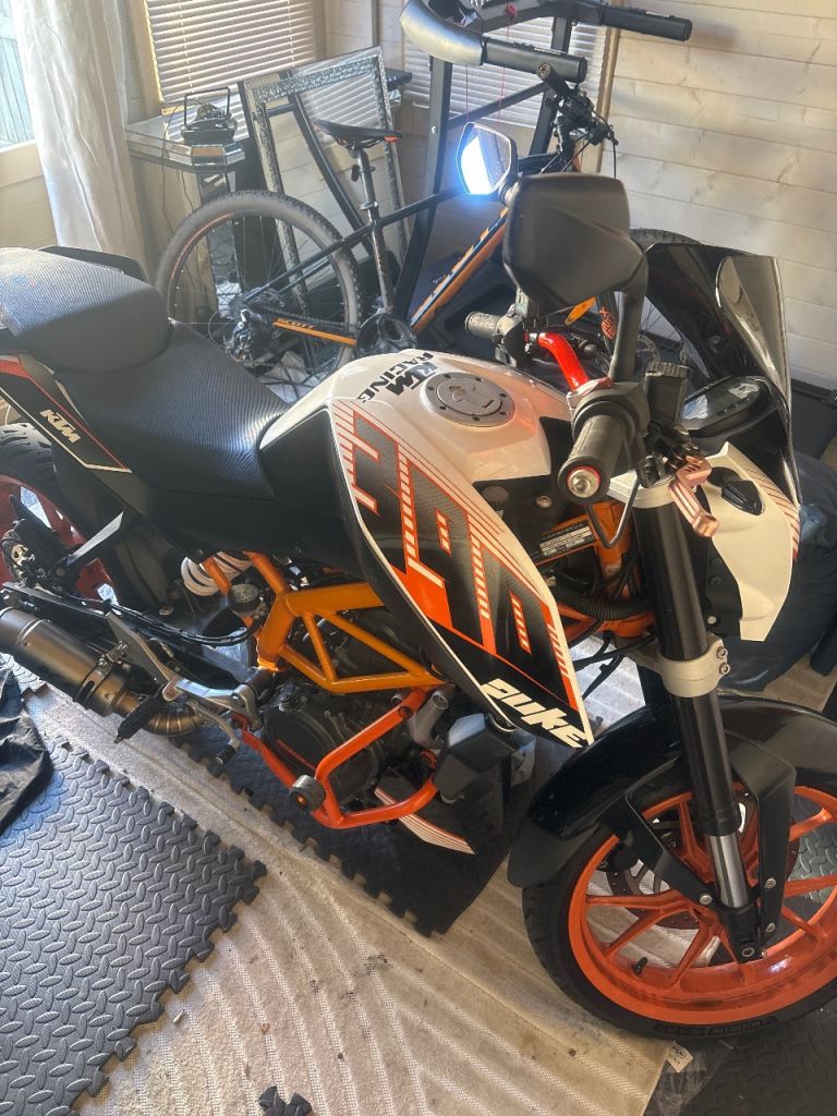 Ktm 390 duke