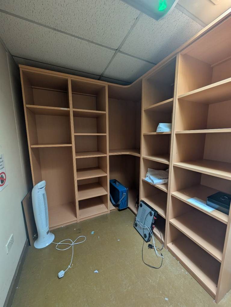 Large Storage set